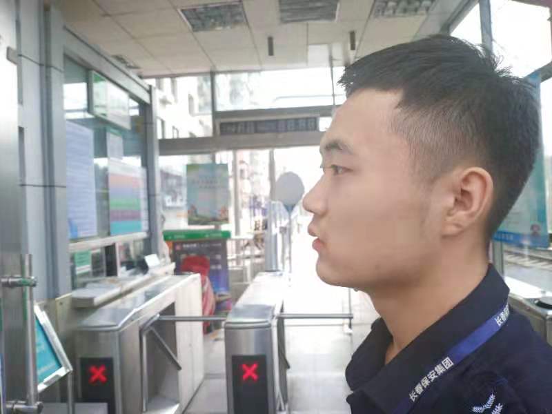 FEE7819BC16D61D6915097ED34723E6A.jpg